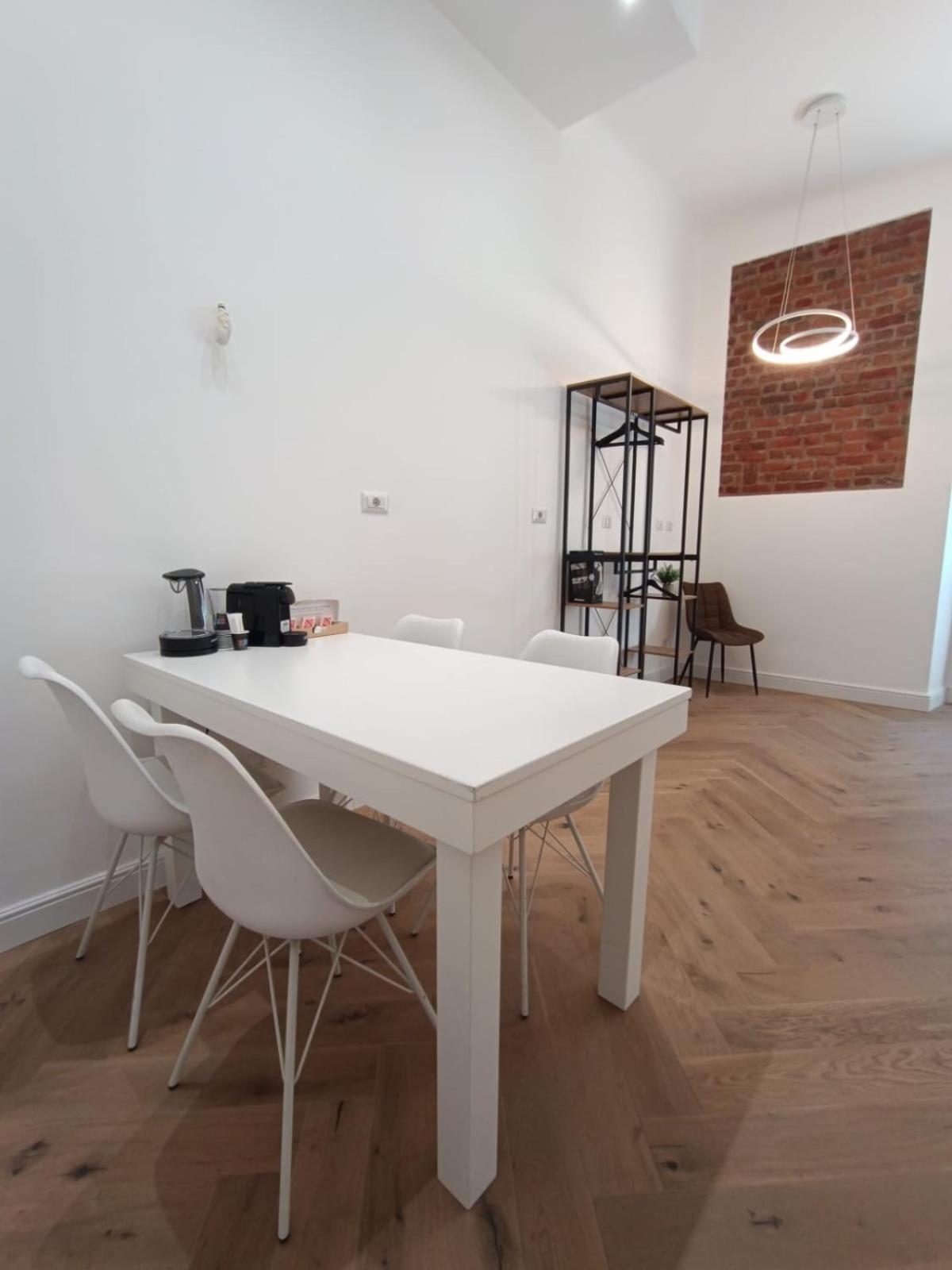 Be-C0 Centrale New Double Suite Milano Exterior foto